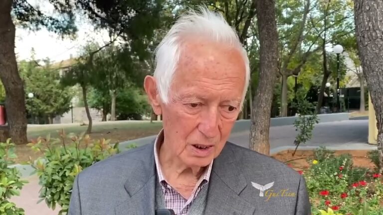 Ο ψάλτης του Αγίου Πορφυρίου, κ. Φώτης Παπαγεωργίου, διηγείται πώς λειτουργούσε ο Άγιος κατά τη Θεία Λατρεία
